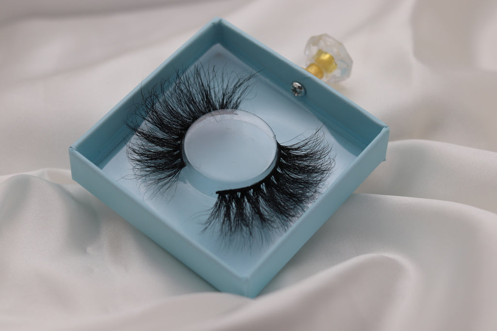 Tango | Silk Premium Mink Lashes  (Cruelty Free)